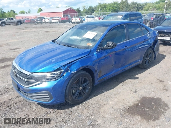 2024 Volkswagen Jetta SE with VIN 3VW7M7BU8RM067013, listed as a IAAI auction lot 42179920 with 32,418 mi miles and . Bid and sale history available at DreamBid. Image 2.
