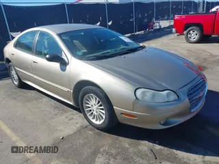 2002 Chrysler Concorde LXi z VIN 2C3HD36M62H153570, wystawiony jako IAAI lot #41684177 z przebiegiem 127 172 mil mil oraz . Historia ofert i sprzedaży dostępna na DreamBid. Obrazek 1.
