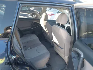 2006 Toyota RAV4 with VIN JTMZK33VX66001821, listed as a IAAI auction lot 41337881 with 189,949 mi miles. Bid and sale history available at carsss.com. Image 8.