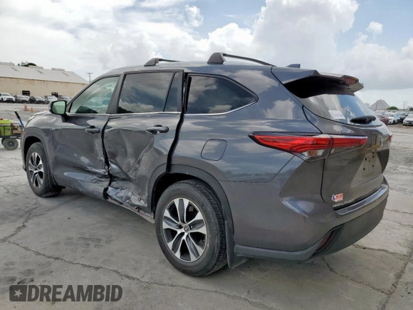 2023 Toyota Highlander L with VIN 5TDKDRAHXPS013500, listed as a Copart auction lot 60070025 with 40,788 mi miles and Salvage title. Bid and sale history available at DreamBid. Image 2.