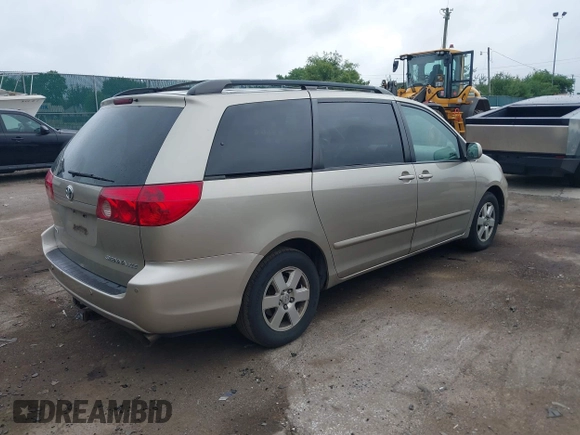 2008 Toyota Sienna XLE with VIN 5TDZK22C98S099673, listed as a IAAI auction lot 42661903 with 205,714 mi miles and . Bid and sale history available at DreamBid. Image 4.