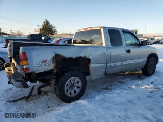 2006 GMC Sierra 1500 SLE1 with VIN 1GTEK19B66Z209712, listed as a Copart auction lot 88213255 with 237,760 mi miles and Clean Title. Bid and sale history available at carsss.com. Image 3.