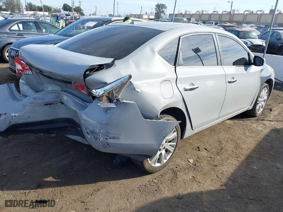 2014 Nissan Sentra SV with VIN 3N1AB7AP5EY279142, listed as a IAAI auction lot 41491575 with 125,424 mi miles. Bid and sale history available at carsss.com. Image 4.