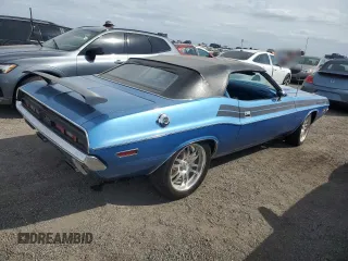 1971 Dodge Challenger с VIN JH27G1B283068, выставлен на аукционе Copart как лот 75908744 с пробегом 3 839 миль миль и Списание • Salvage title. История ставок и продаж доступна на DreamBid. Изображение 3.