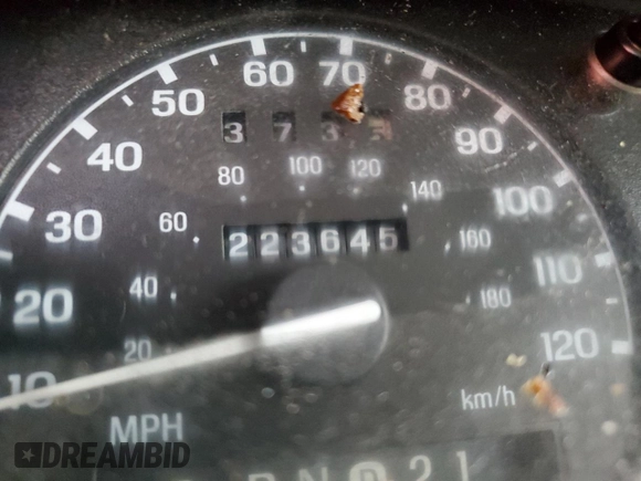 2000 Ford Ranger XL with VIN 1FTYR10V3YPA32048, listed as a Copart auction lot 45551325 with 223,645 mi miles and Salvage title. Bid and sale history available at DreamBid. Image 9.
