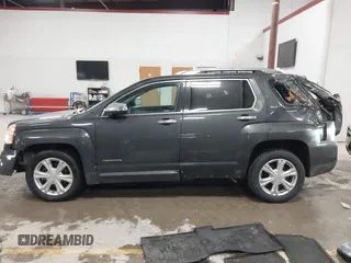 2017 GMC Terrain SLT with VIN 2GKFLUE38H6333212, listed as a IAAI auction lot 41843319 with 33,069 mi miles. Bid and sale history available at carsss.com. Image 15.