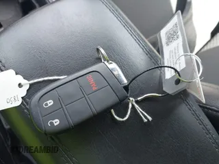 2024 Jeep Compass Latitude с VIN 3C4NJDBN4RT111850, выставлен на аукционе IAAI как лот 42771963 с пробегом 40 626 миль миль и . История ставок и продаж доступна на DreamBid. Изображение 11.
