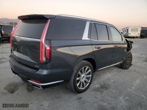 2021 Cadillac Escalade Premium Luxury Platinum with VIN 1GYS4DKL5MR367838, listed as a Copart auction lot 82016874 with 29,229 mi miles and Salvage Title. Bid and sale history available at carsss.com. Image 3.