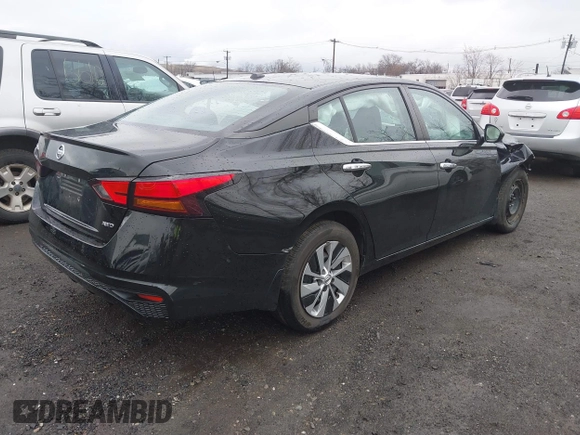2020 Nissan Altima S z VIN 1N4BL4BW1LC250977, wystawiony jako IAAI lot #41812462 z przebiegiem 46 747 mil mil oraz . Historia ofert i sprzedaży dostępna na DreamBid. Obrazek 4.