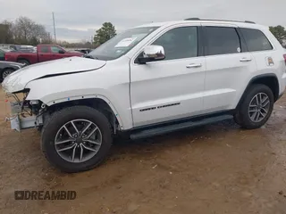 2020 Jeep Grand Cherokee Limited with VIN 1C4RJEBG1LC376396, listed as a IAAI auction lot 41358182 with 62,285 mi miles. Bid and sale history available at carsss.com. Image 2.