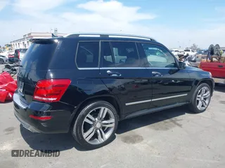 2013 Mercedes-Benz GLK 350 z VIN WDCGG5HB6DF986578, wystawiony jako IAAI lot #42035804 z przebiegiem 156 786 mil mil oraz . Historia ofert i sprzedaży dostępna na DreamBid. Obrazek 13.
