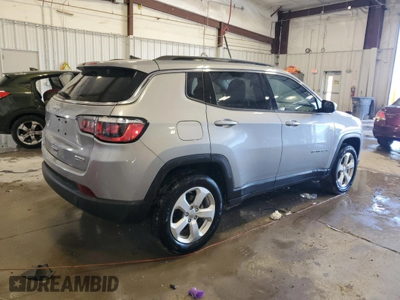 2021 Jeep Compass Altitude with VIN 3C4NJDBB3MT579230, listed as a Copart auction lot 58232705 with 12,355 mi miles and Salvage title. Bid and sale history available at DreamBid. Image 3.