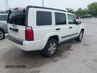 2006 Jeep Commander с VIN 1J8HG48K96C307730, выставлен на аукционе IAAI как лот 42588915 с пробегом 212 995 миль миль и . История ставок и продаж доступна на DreamBid. Изображение 4.