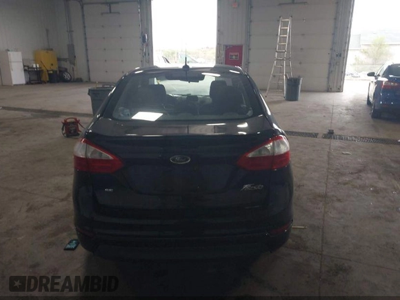 2016 Ford Fiesta SE z VIN 3FADP4BJ5GM151066, wystawiony jako IAAI lot #42200928 z przebiegiem 105 004 mil mil oraz . Historia ofert i sprzedaży dostępna na DreamBid. Obrazek 12.