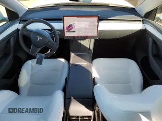 2024 Tesla Model Y Long Range with VIN 7SAYGDEE3RA257999, listed as a Copart auction lot 41838105 with 17,013 mi miles and Salvage Title. Bid and sale history available at DreamBid. Image 8.