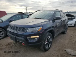 2018 Jeep Compass Trailhawk with VIN 3C4NJDDB5JT112495, listed as a Copart auction lot 44628635 with 62,882 mi miles and Salvage Title. Bid and sale history available at carsss.com. Image 1.