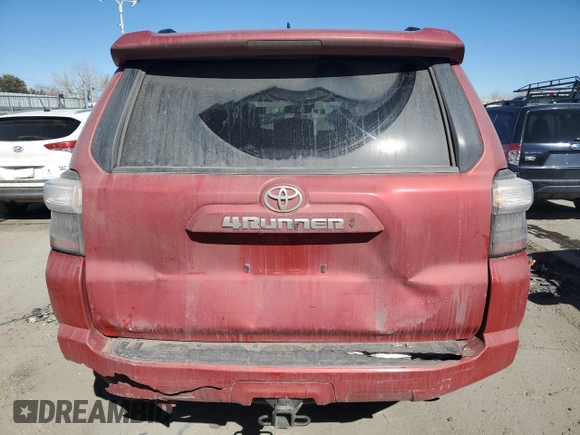 2022 Toyota 4Runner SR5 z VIN JTEMU5JR2N6051225, wystawiony jako Copart lot #47223705 z przebiegiem 69 154 mil mil oraz Szkoda całkowita • Salvage title. Historia ofert i sprzedaży dostępna na DreamBid. Obrazek 6.