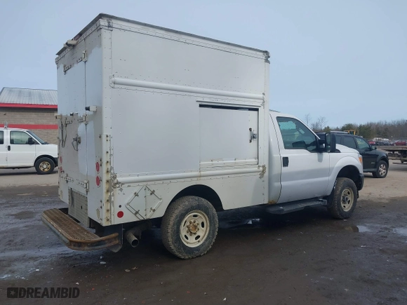 2013 Ford Super Duty F-250 SRW XL with VIN 1FDBF2B61DEB64348, listed as a IAAI auction lot 41685696 with 561,489 mi miles. Bid and sale history available at carsss.com. Image 13.