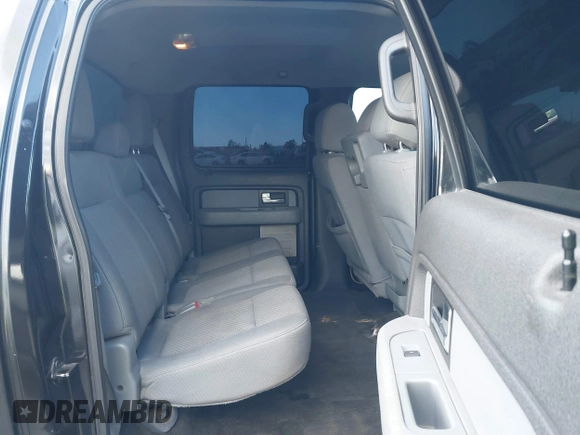 2014 Ford F-150 XL with VIN 1FTEW1CM7EKD71189, listed as a IAAI auction lot 41255410 with 176,249 mi miles. Bid and sale history available at carsss.com. Image 8.