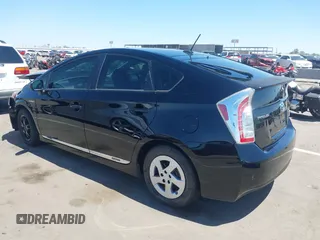 2014 Toyota Prius Four with VIN JTDKN3DUXE1736731, listed as a IAAI auction lot 42106536 with 73,621 mi miles. Bid and sale history available at carsss.com. Image 3.