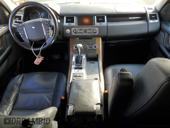 2013 Land Rover Range Rover Sport HSE z VIN SALSF2D44DA784935, wystawiony jako Copart lot #46953055 z przebiegiem Nie podano mil oraz Tytuł czysty. Historia ofert i sprzedaży dostępna na DreamBid. Obrazek 8.