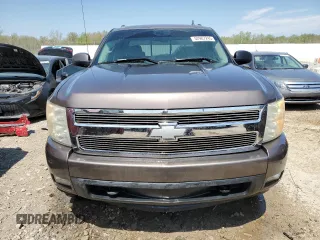 2007 Chevrolet Silverado 1500 LTZ with VIN 2GCEK13M171521361, listed as a Copart auction lot 52987245 with 220,392 mi miles and Salvage Title. Bid and sale history available at carsss.com. Image 5.