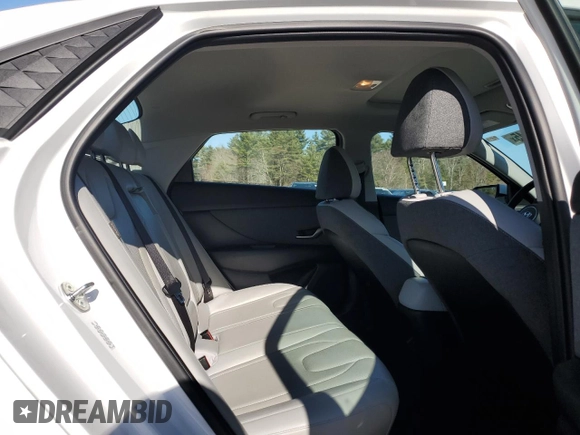 2024 Hyundai Elantra Limited с VIN KMHLP4DG1RU654630, выставлен на аукционе Copart как лот 52324845 с пробегом 18 196 миль миль и Списание • Salvage title. История ставок и продаж доступна на DreamBid. Изображение 10.