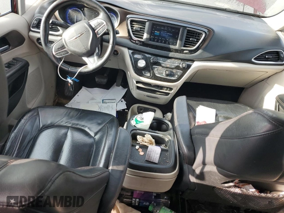2018 Chrysler Pacifica Touring L with VIN 2C4RC1BG3JR110725, listed as a Copart auction lot 54217515 with 254,181 mi miles and Clean Title. Bid and sale history available at DreamBid. Image 8.