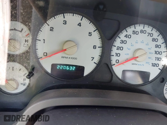 2002 Dodge 1500 with VIN 1D7HA18N32J197075, listed as a IAAI auction lot 41886622 with 220,632 mi miles and . Bid and sale history available at DreamBid. Image 7.