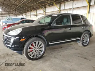 2009 Porsche Cayenne z VIN WP1AA29P89LA01968, wystawiony jako Copart lot #50600355 z przebiegiem 92 498 mil mil oraz Szkody całkowita. Historia ofert i sprzedaży dostępna na DreamBid. Obrazek 1.