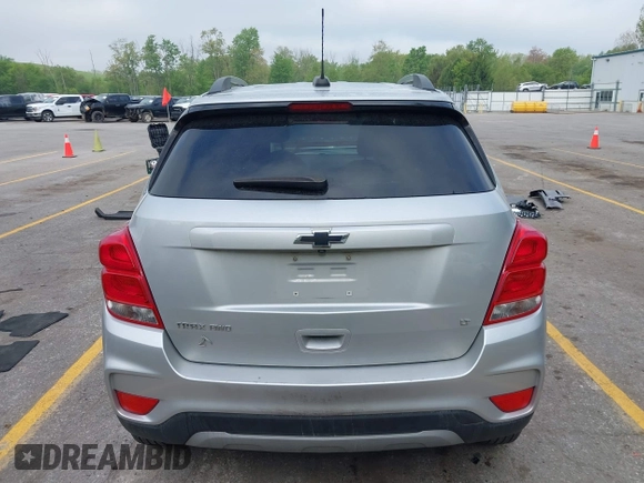 2020 Chevrolet Trax LT with VIN 3GNCJPSB3LL107513, listed as a IAAI auction lot 42276450 with 54,260 mi miles and . Bid and sale history available at DreamBid. Image 16.