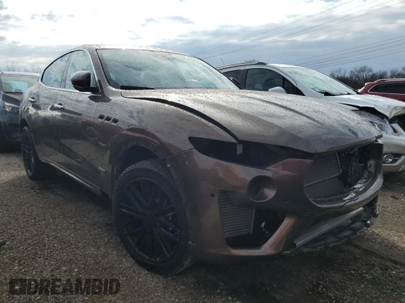 2020 Maserati Levante S with VIN ZN661YUS6LX346128, listed as a Copart auction lot 49463535 with 18,853 mi miles and Salvage title. Bid and sale history available at DreamBid. Image 4.