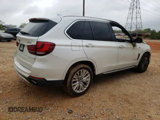 2016 BMW X5 sDrive35i z VIN 5UXKR2C53G0H42177, wystawiony jako Copart lot #51750125 z przebiegiem Nie podano mil oraz Szkoda całkowita • Salvage title. Historia ofert i sprzedaży dostępna na DreamBid. Obrazek 3.