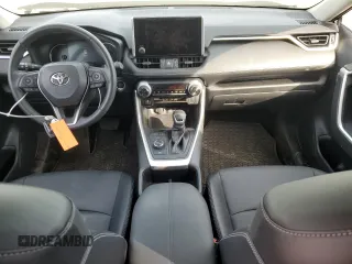 2023 Toyota RAV4 Hybrid XLE Premium z VIN JTMB6RFV4PD089184, wystawiony jako Copart lot #53453205 z przebiegiem 29 931 mil mil oraz Szkoda całkowita • Salvage title. Historia ofert i sprzedaży dostępna na DreamBid. Obrazek 8.