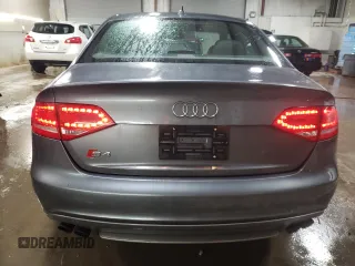 2012 Audi S4 Premium Plus z VIN WAUDGAFL0CA033810, wystawiony jako Copart lot #86992444 z przebiegiem 91 305 mil mil oraz Szkody całkowita. Historia ofert i sprzedaży dostępna na DreamBid. Obrazek 6.