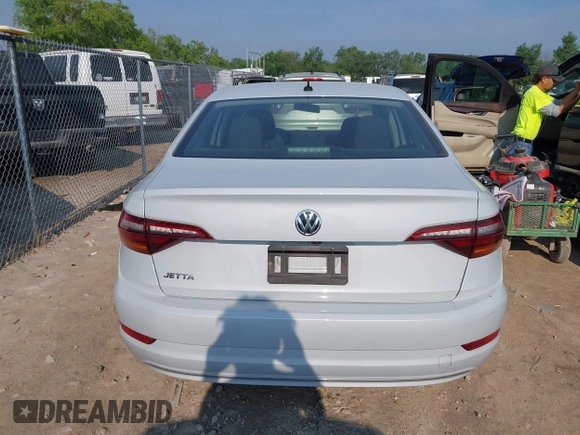 2019 Volkswagen Jetta S с VIN 3VWC57BU8KM075405, выставлен на аукционе IAAI как лот 42412088 с пробегом 61 493 миль миль и . История ставок и продаж доступна на DreamBid. Изображение 16.