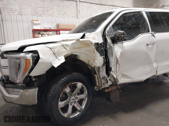 2022 Ford F-150 XL with VIN 1FTEW1EP9NFA30439, listed as a IAAI auction lot 41935616 with 49,741 mi miles and . Bid and sale history available at DreamBid. Image 6.