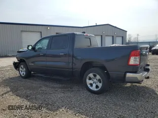 2019 Ram 1500 Big Horn z VIN 1C6SRFFT1KN621098, wystawiony jako Copart lot #52895395 z przebiegiem 66 458 mil mil oraz Szkoda całkowita • Salvage title. Historia ofert i sprzedaży dostępna na DreamBid. Obrazek 2.