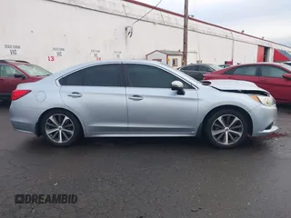 2015 Subaru Legacy Limited z VIN 4S3BNAL69F3069048, wystawiony jako IAAI lot #41579350 z przebiegiem 137 475 mil mil oraz . Historia ofert i sprzedaży dostępna na DreamBid. Obrazek 13.
