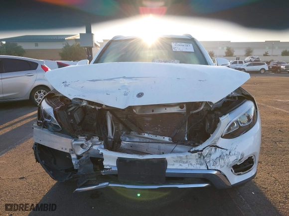 2019 Mercedes-Benz GLC with VIN WDC0G5EB1KF519491, listed as a IAAI auction lot 41858783 with 48,561 mi miles. Bid and sale history available at carsss.com. Image 12.