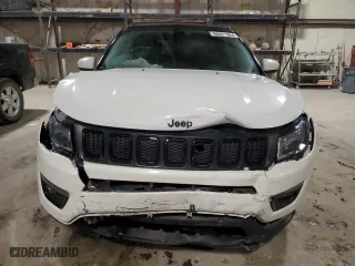 2021 Jeep Compass Altitude with VIN 3C4NJCBB9MT587357, listed as a Copart auction lot 86971684 with 61,011 mi miles and Salvage Title. Bid and sale history available at carsss.com. Image 5.