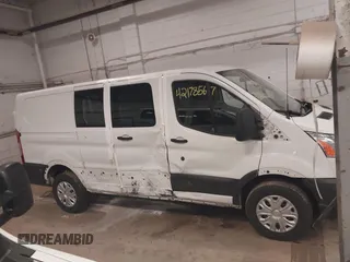 2018 Ford Transit с VIN 1FTYR1ZM6JKA46796, выставлен на аукционе IAAI как лот 42178567 с пробегом 61 821 миль миль и . История ставок и продаж доступна на DreamBid. Изображение 13.