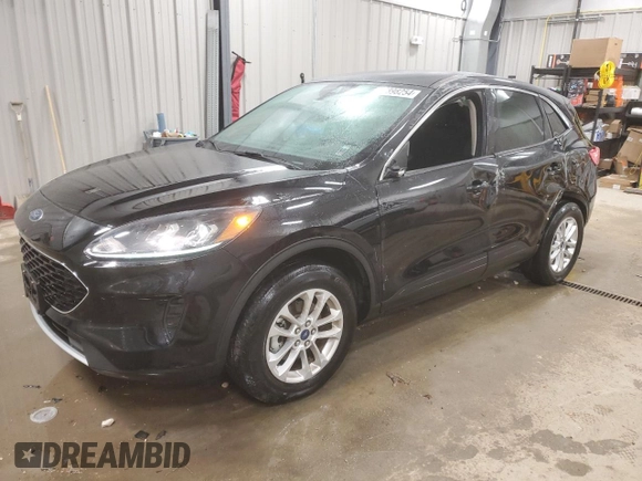 2020 Ford Escape SE с VIN 1FMCU9G65LUC27323, выставлен на аукционе Copart как лот 82898254 с пробегом 27 511 миль миль и Списание • Salvage title. История ставок и продаж доступна на DreamBid. Изображение 1.