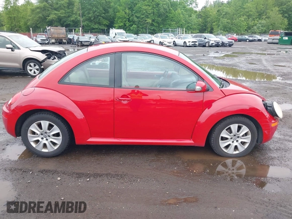2010 Volkswagen Beetle with VIN 3VWPW3AG2AM030395, listed as a IAAI auction lot 42367992 with 93,052 mi miles and . Bid and sale history available at DreamBid. Image 13.