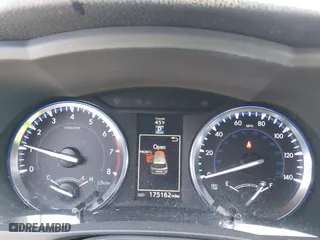 2014 Toyota Highlander XLE with VIN 5TDKKRFH9ES031689, listed as a IAAI auction lot 41614992 with 175,162 mi miles. Bid and sale history available at carsss.com. Image 7.