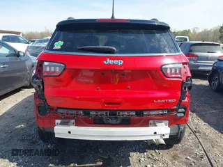 2018 Jeep Compass Limited with VIN 3C4NJCCB9JT466032, listed as a IAAI auction lot 41910549 with 81,249 mi miles and . Bid and sale history available at DreamBid. Image 17.