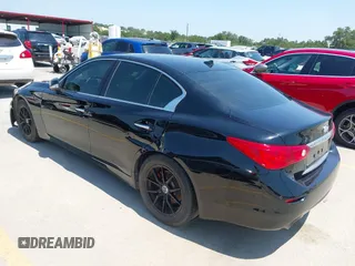 2015 Infiniti Q50 z VIN JN1BV7AP9FM335745, wystawiony jako IAAI lot #42336325 z przebiegiem 153 970 mil mil oraz . Historia ofert i sprzedaży dostępna na DreamBid. Obrazek 3.