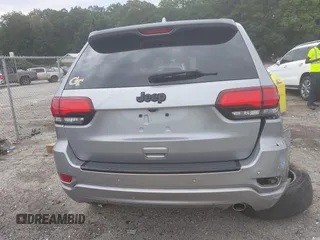 2018 Jeep Grand Cherokee Laredo E z VIN 1C4RJEAG5JC404022, wystawiony jako IAAI lot #42586412 z przebiegiem 95 798 mil mil oraz . Historia ofert i sprzedaży dostępna na DreamBid. Obrazek 16.