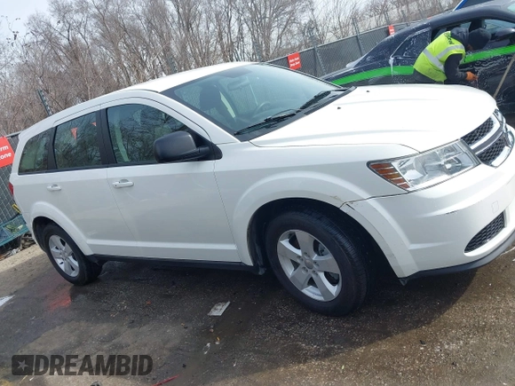 2013 Dodge Journey SE with VIN 3C4PDCAB3DT536714, listed as a IAAI auction lot 41699265 with 160,000 mi miles. Bid and sale history available at carsss.com. Image 14.