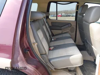 2006 Ford Explorer Eddie Bauer with VIN 1FMEU74E76UB52265, listed as a IAAI auction lot 41813542 with 135,773 mi miles. Bid and sale history available at carsss.com. Image 8.